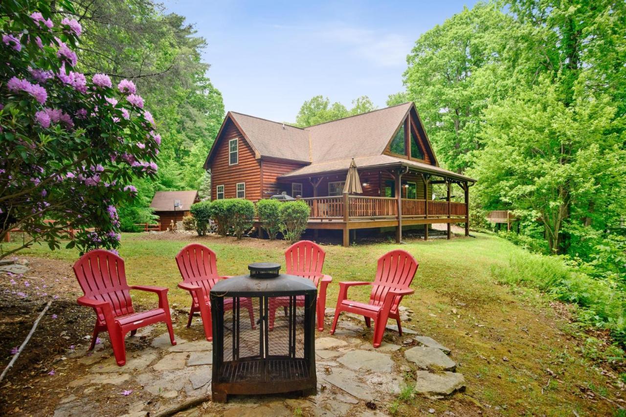 Tree Top Lodge - Gorgeous Lake Cabin With Hot Tub & Magnificent Views Of Forests And Mountains! Cabin Butler Εξωτερικό φωτογραφία