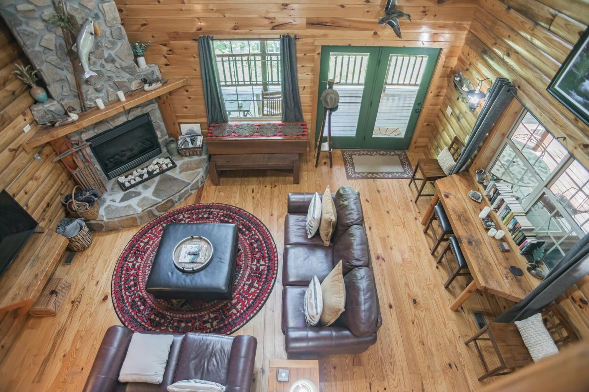 Tree Top Lodge - Gorgeous Lake Cabin With Hot Tub & Magnificent Views Of Forests And Mountains! Cabin Butler Εξωτερικό φωτογραφία