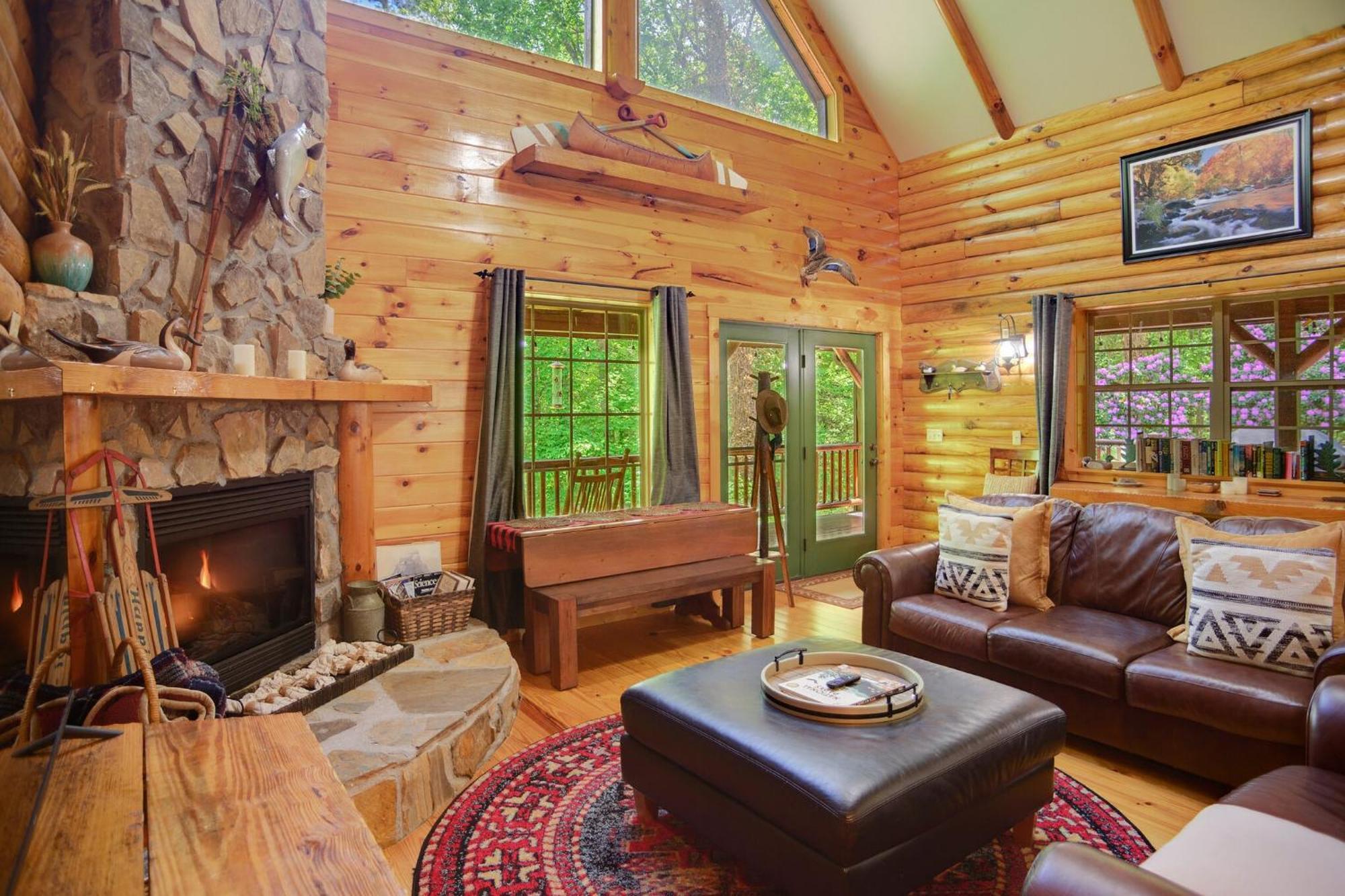 Tree Top Lodge - Gorgeous Lake Cabin With Hot Tub & Magnificent Views Of Forests And Mountains! Cabin Butler Εξωτερικό φωτογραφία