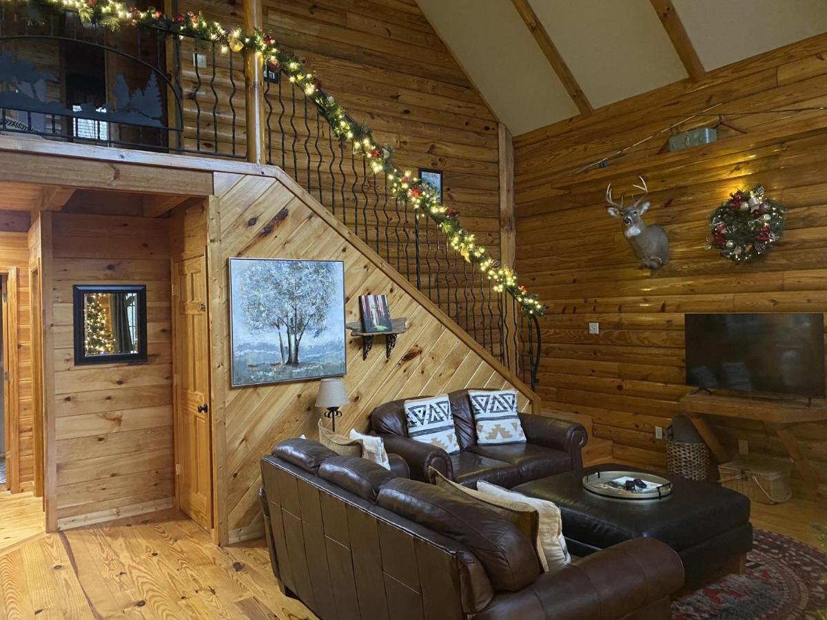 Tree Top Lodge - Gorgeous Lake Cabin With Hot Tub & Magnificent Views Of Forests And Mountains! Cabin Butler Εξωτερικό φωτογραφία